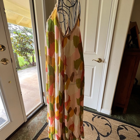 THML Maxi Dress - Picture 2 of 4